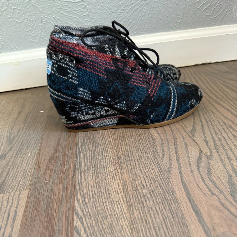 TOMS Boho Navajo Desert Wedge Bootie - Aztec Jacquard | Size 8